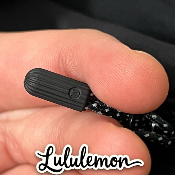 RARE limited edition Lululemon Speed Short Venture Floral Alpine White Black - Picture 10 of 11